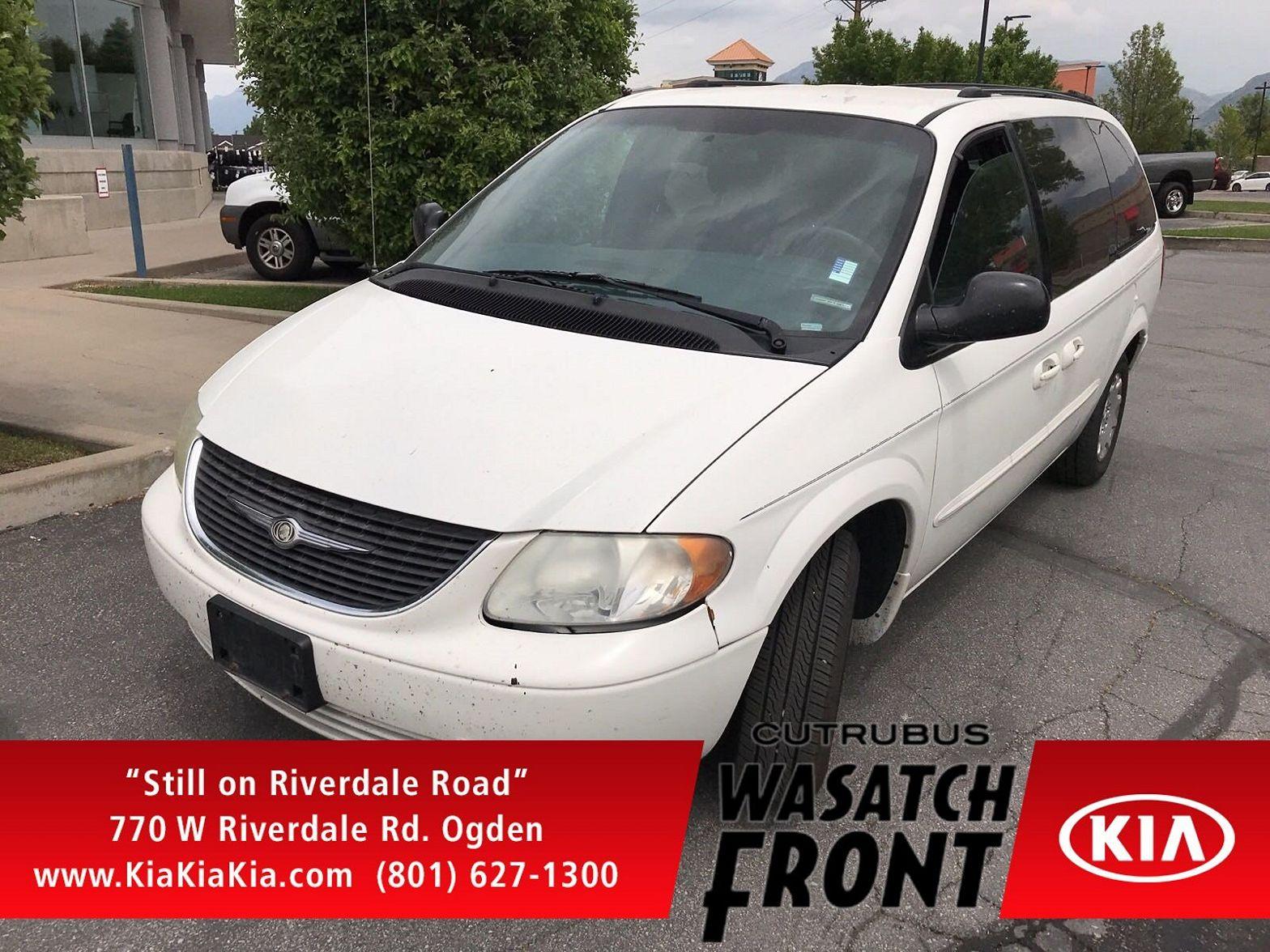 1998 Chrysler Town & Country LXi for sale $997